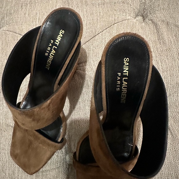 YSL Suede Sandals. - Picture 2 of 8